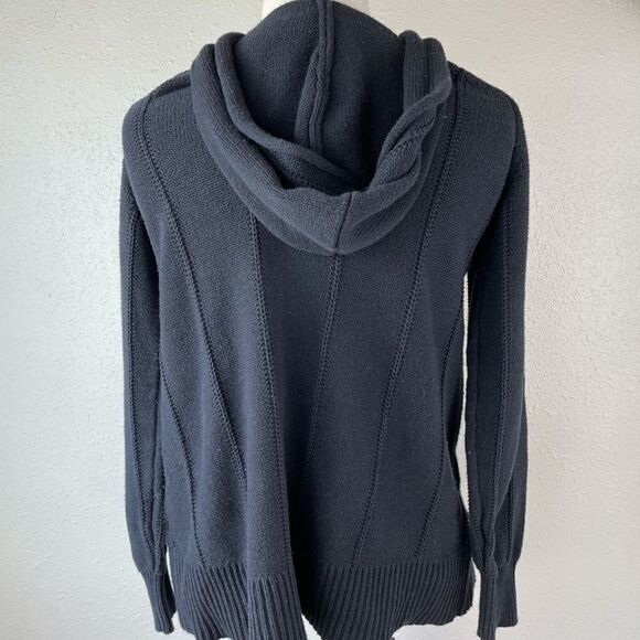 JW Styles Hooded Cable Knit Long Sleeve Sweater Size M EUC - Picture 3 of 5